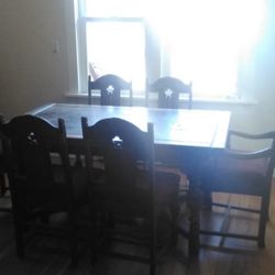 1920s -40s Antique Jacobean Black Walnut Style Dining Room Table And Velvet Chairs 