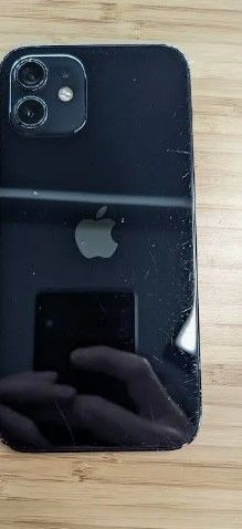 Iphone 11, Parts Or As Is..negotiable 