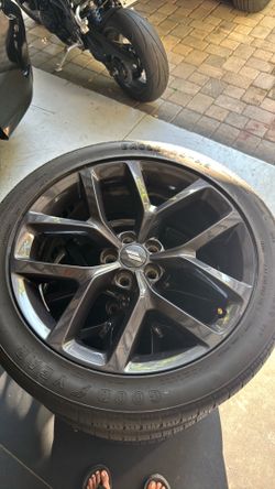 Dodge Challenger 20x8 inch oem rims with 245/45 cr20 Goodyear tires mint