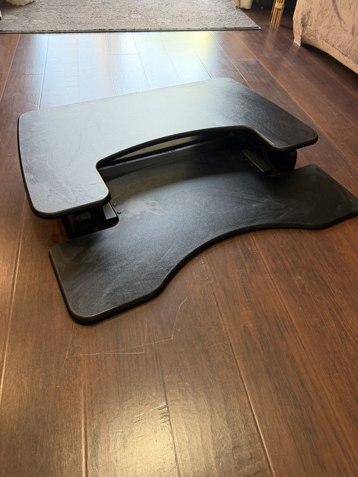 VariDesk Pro 36 Adjustable Computer Desk
