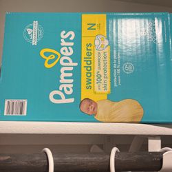 Newborn Diapers 84 Count