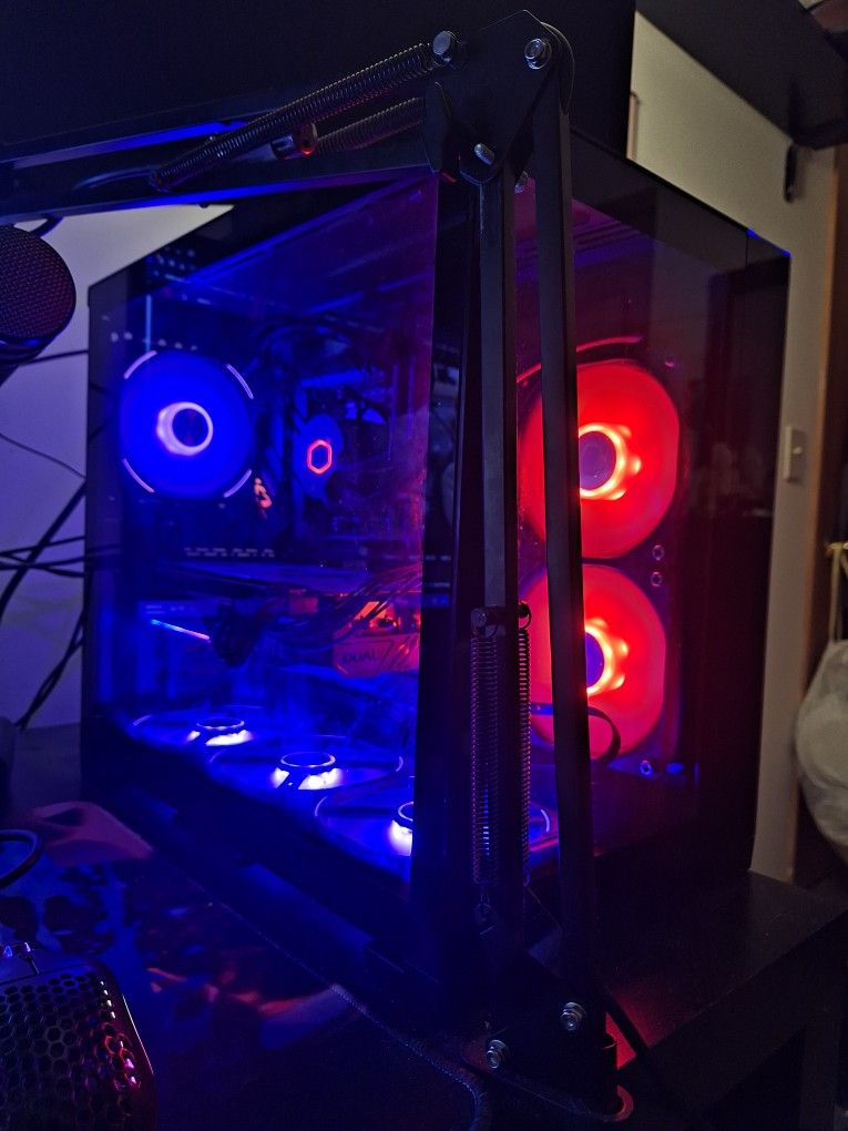Gaming PC (Used) Ryzen 9 7900X (Local)