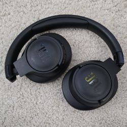 JBL - Tune 760NC Adaptive Noise Cancelling