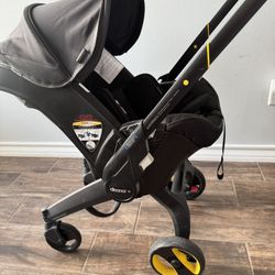 Doona Stroller/Carseat