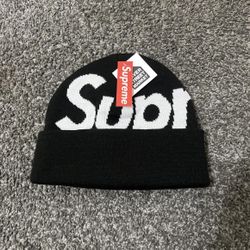 Black Supreme Beanie 