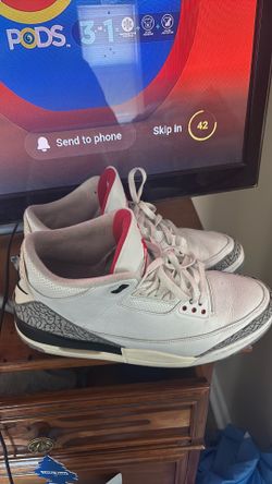Jordan 3s