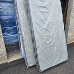 Boxsprings King 76x80 California King 72x84 XL Twin 38x80 and Twin 38x75 60 each Boxspring Same Day Delivery Se Habla Espanol 