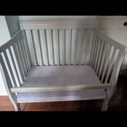 Mini Crib 