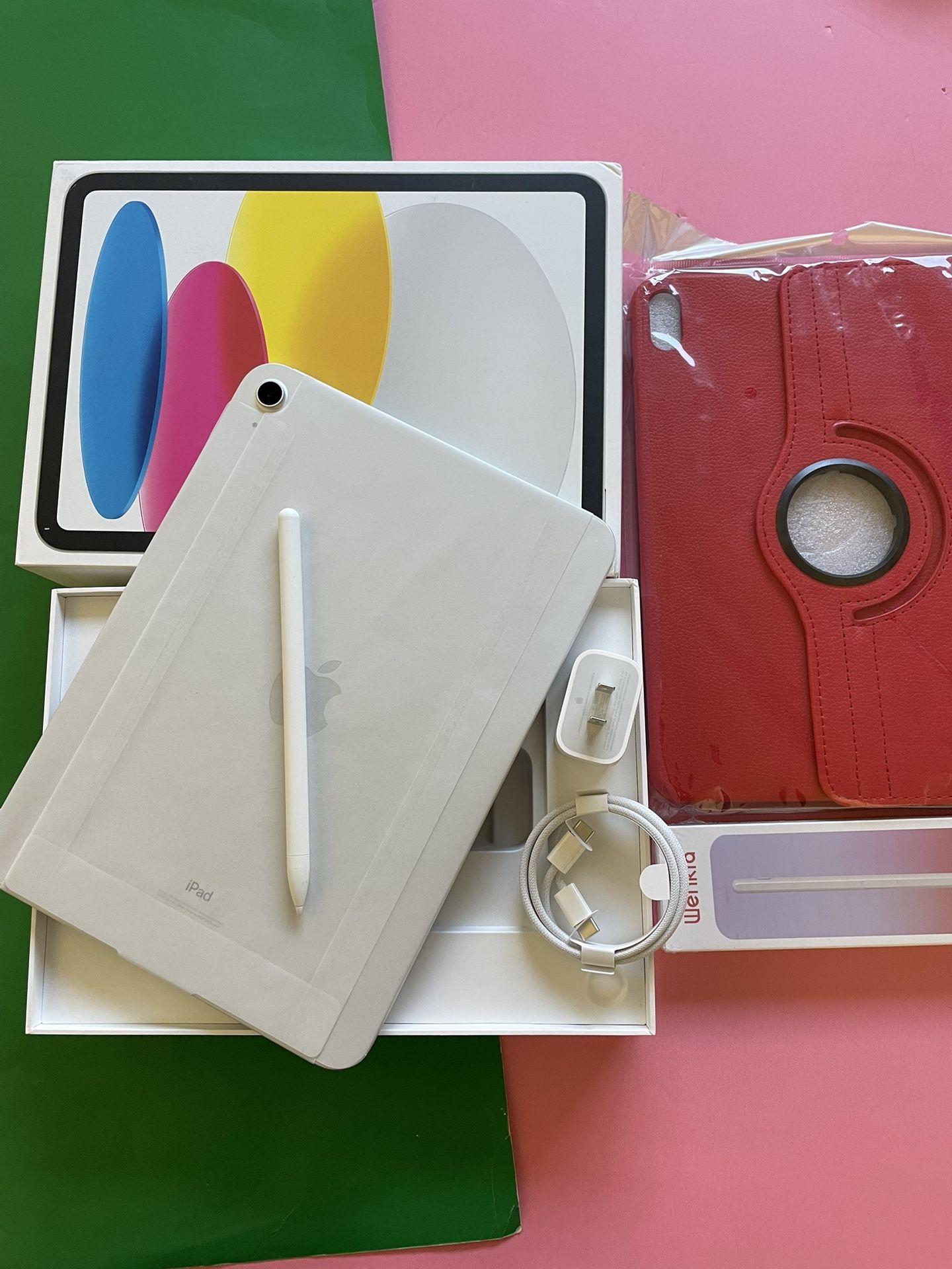 Apple iPad 10th Generation (2022 model /new Open Box ) 256gb with 