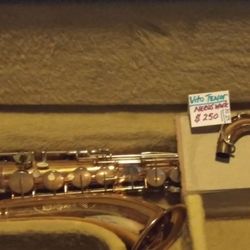 Vito Tenor Sax-needs Work