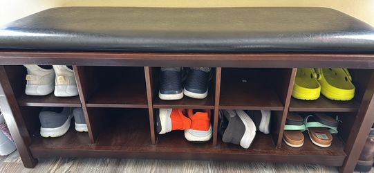 Shoe bench