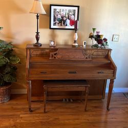 Schafer And son’s Piano