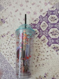 Frozen II Cup leaf cup used Elsa Ana Disney
