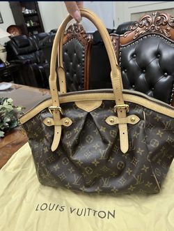 Louis Vuitton Purse