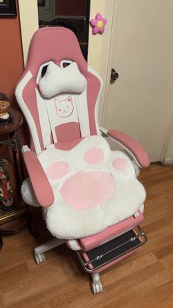 Gaming chair