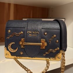 PRADA Clutch Leather *rare Find 