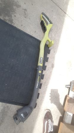RYOBI ONE PLUS EASY EDGE STRING TRIMMER