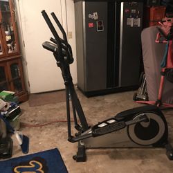 Elliptical Trainer 
