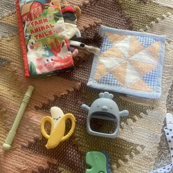 Baby Crinkle Toys And Teethers 