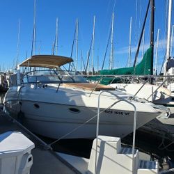 2002 Larson 330 Cabrio 