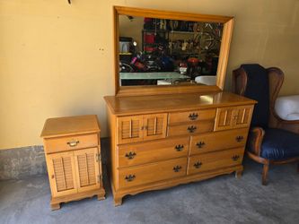 Solid Maple John Alden 8 Drawer Dresser and Ethan Allen Cabinet