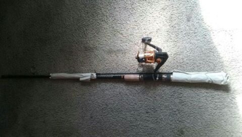 New fishing reel rod $25 never used