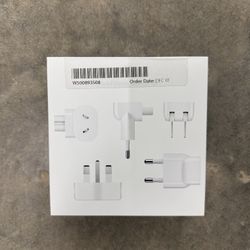 Apple Travel Adapter Kit