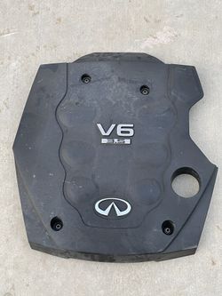 Infiniti G35 Sedan OEM Engine Cover