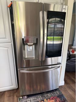 LG refrigerator