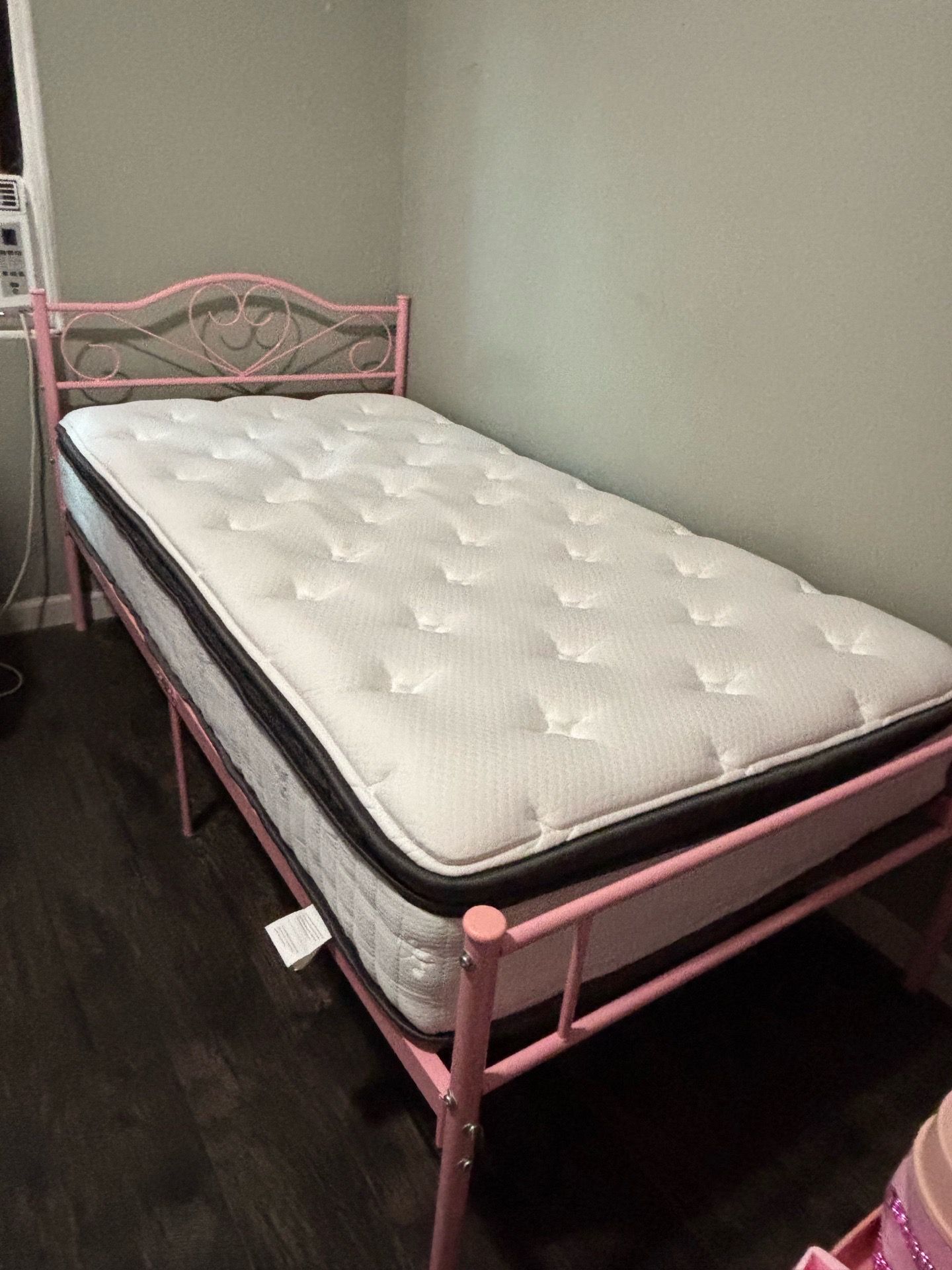Twin size mattress