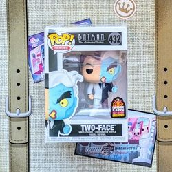 Two Face (LACC) Batman Animated Series Funko Pop - Brand New In Box
