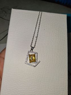 Silver Chain Necklace with Yellow Stone Pendant