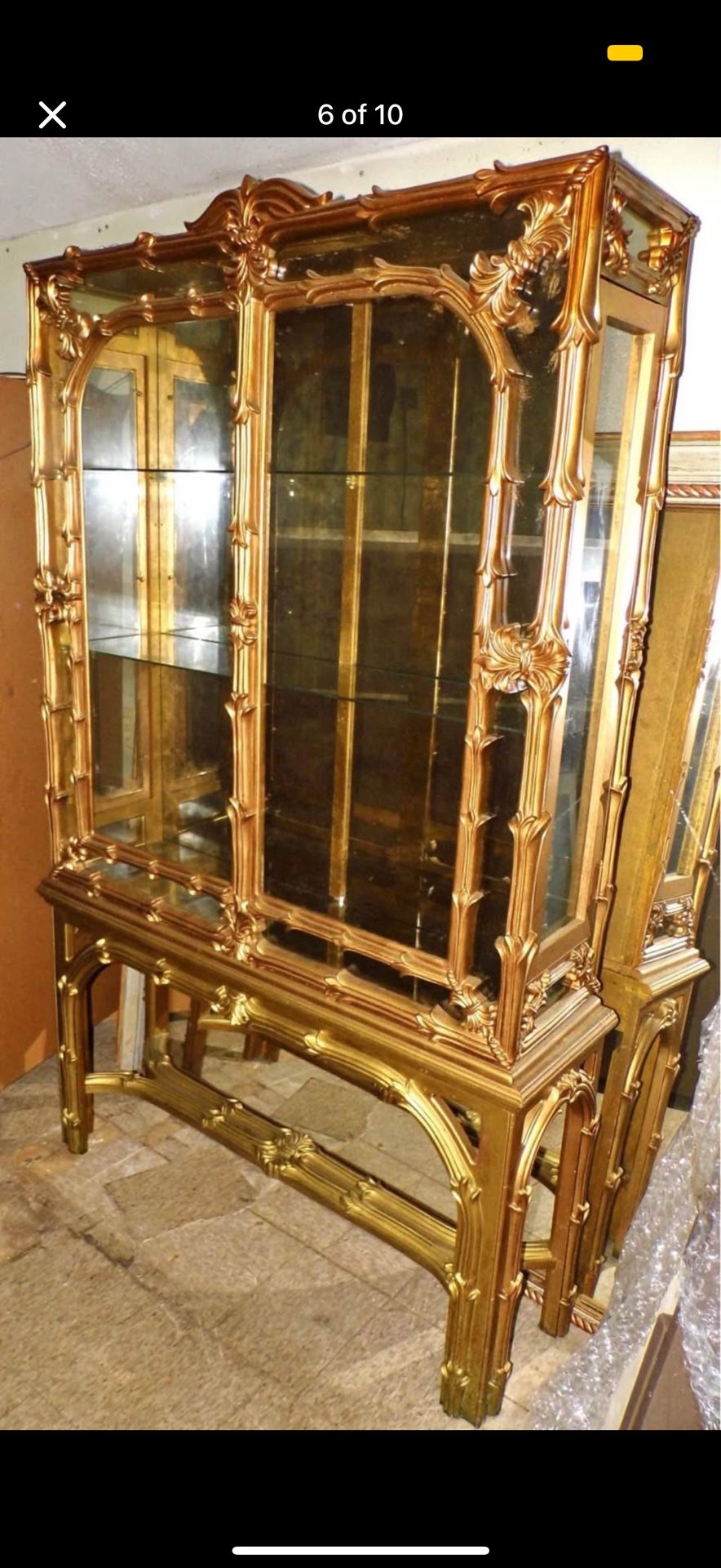 Beautiful Ornate China Cabinet Display Cabinet