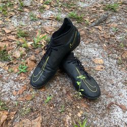 Phantom Gt Cleats