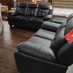 New Sofa Andloveseat