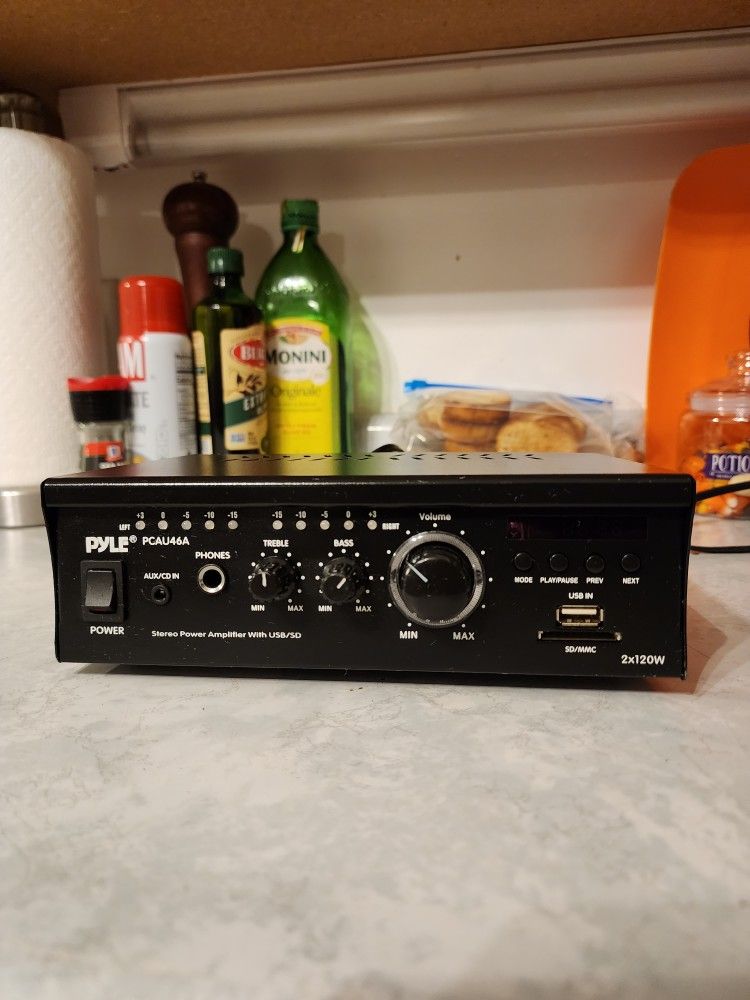 PYLE PCAU46A - Mini 2 X 120W Stereo Power Amplifioer W/ USB/SD/MMC Card Reader