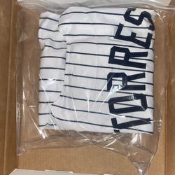 BA Gleyber Torres SIGNED Jersey