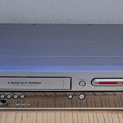 Magnavox MVR 700VR/17 Vcr/dvd Player Recorder 
