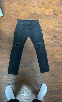 Holister advanced ripped skinny jeans. 