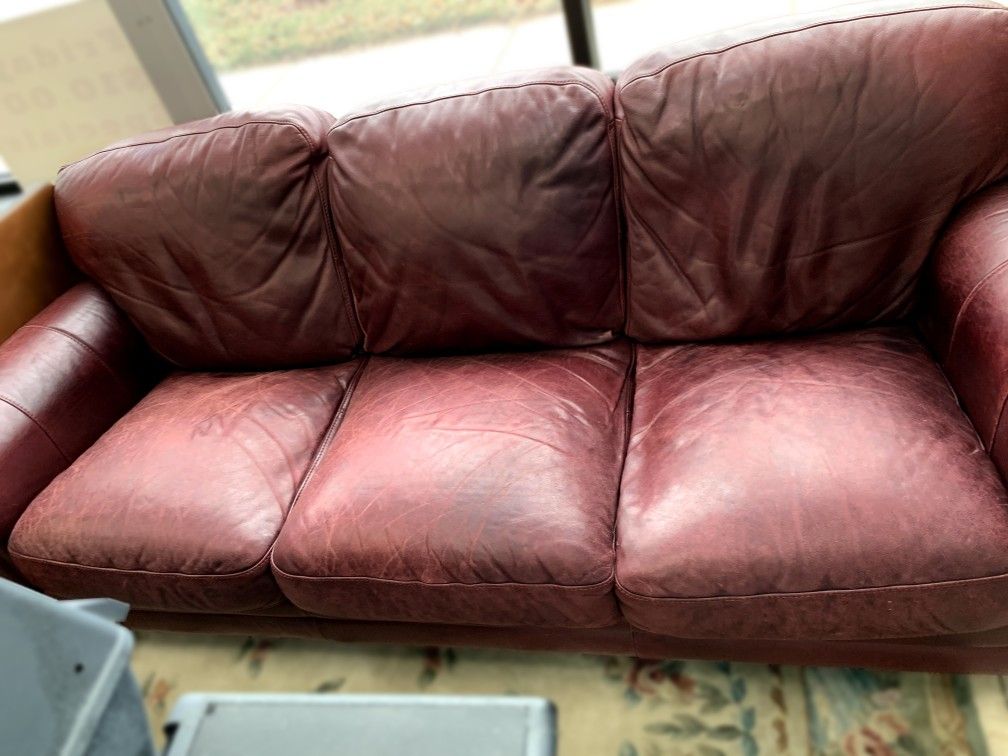 Dark Red Leather Couch and Love Seat Set #186