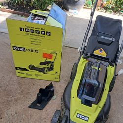 Riobi 18v 13 in mower like new battery and charger included $100 price is there firm/ seminueva precio firme $100