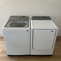 (Delivery Included ) Samsung Washer & Gas Dryer 