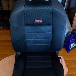 2009 Si Passenger Sit