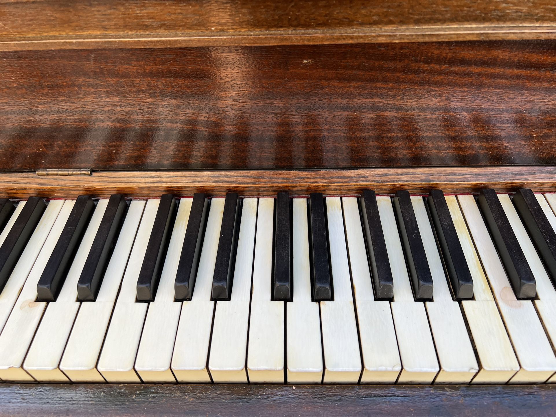 FREE PIANO for UPCYCLING, RECYCLING, CRAFTS