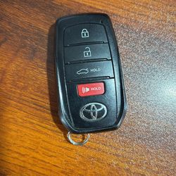 2025 Toyota Corolla Key