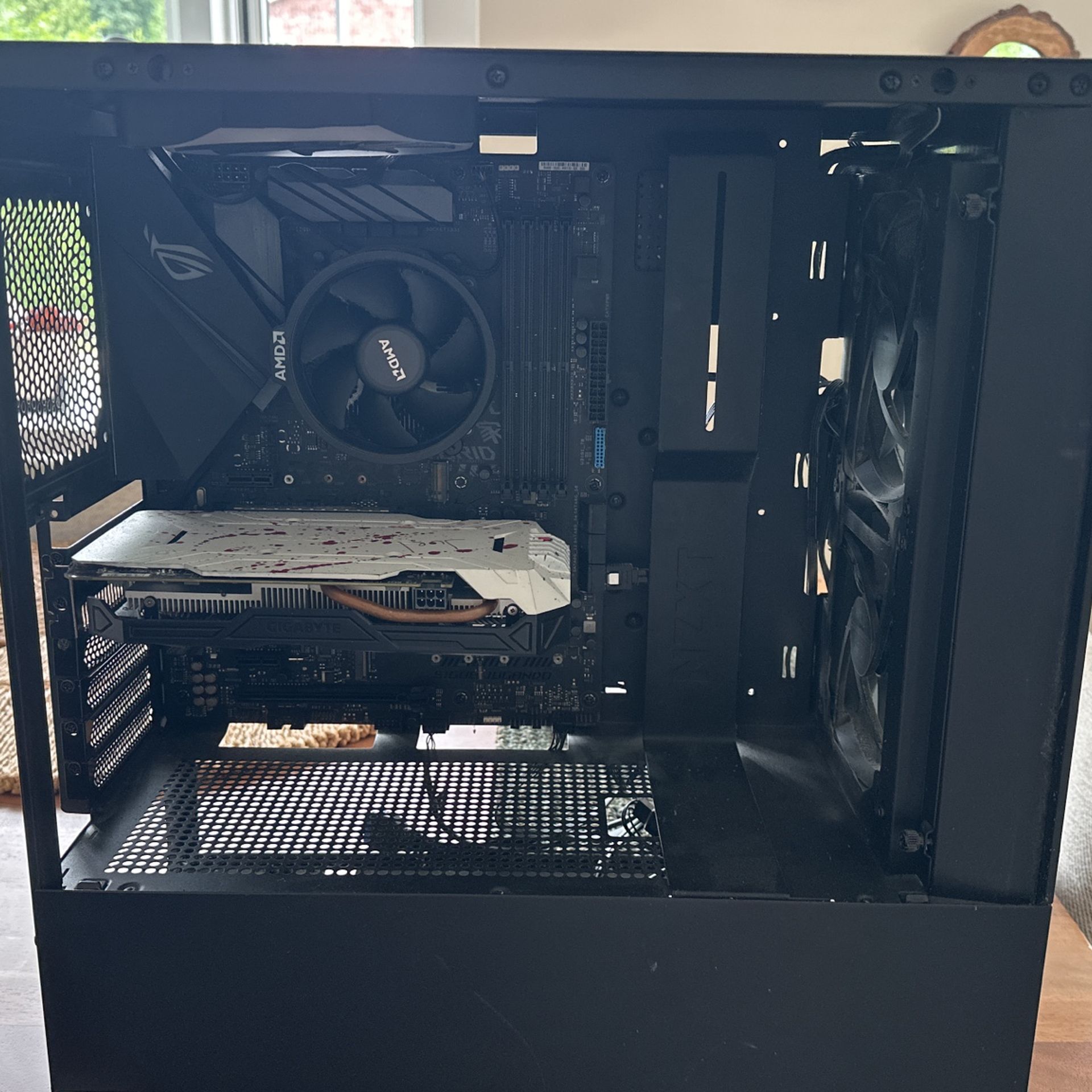 PC with AMD 3600 and GTX 1060