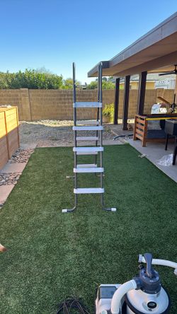 Intex Pool Ladder