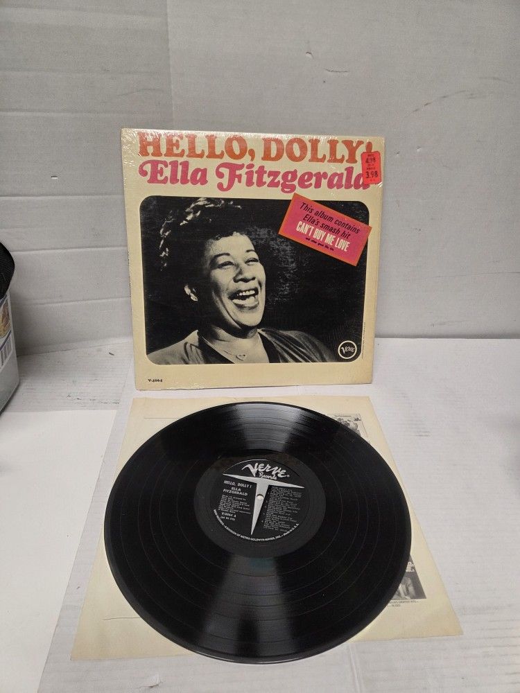 Ella Fitzgerald Hello Dolly! Verve V6 4064 Stereo LP Near Mint Condition