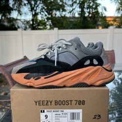 Adidas Yeezy 700 “Wash Orange” Size 9