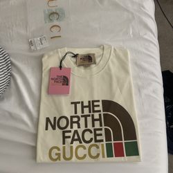 The Northface X Gucci Collab Oversized T-shirt XL